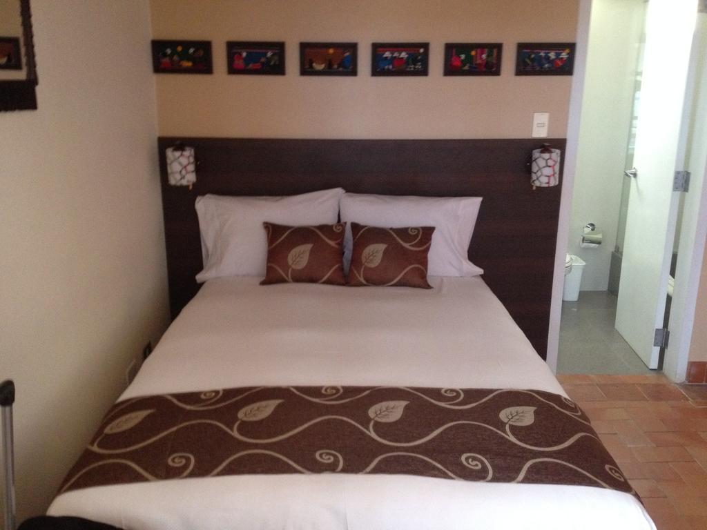 Tandapata Boutique Hotel Куско Стая снимка